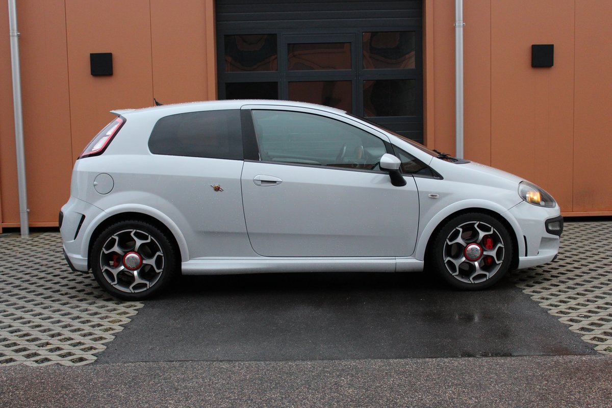 FIAT Punto Abarth, Essence, Occasion / Utilisé, Manuelle - 2