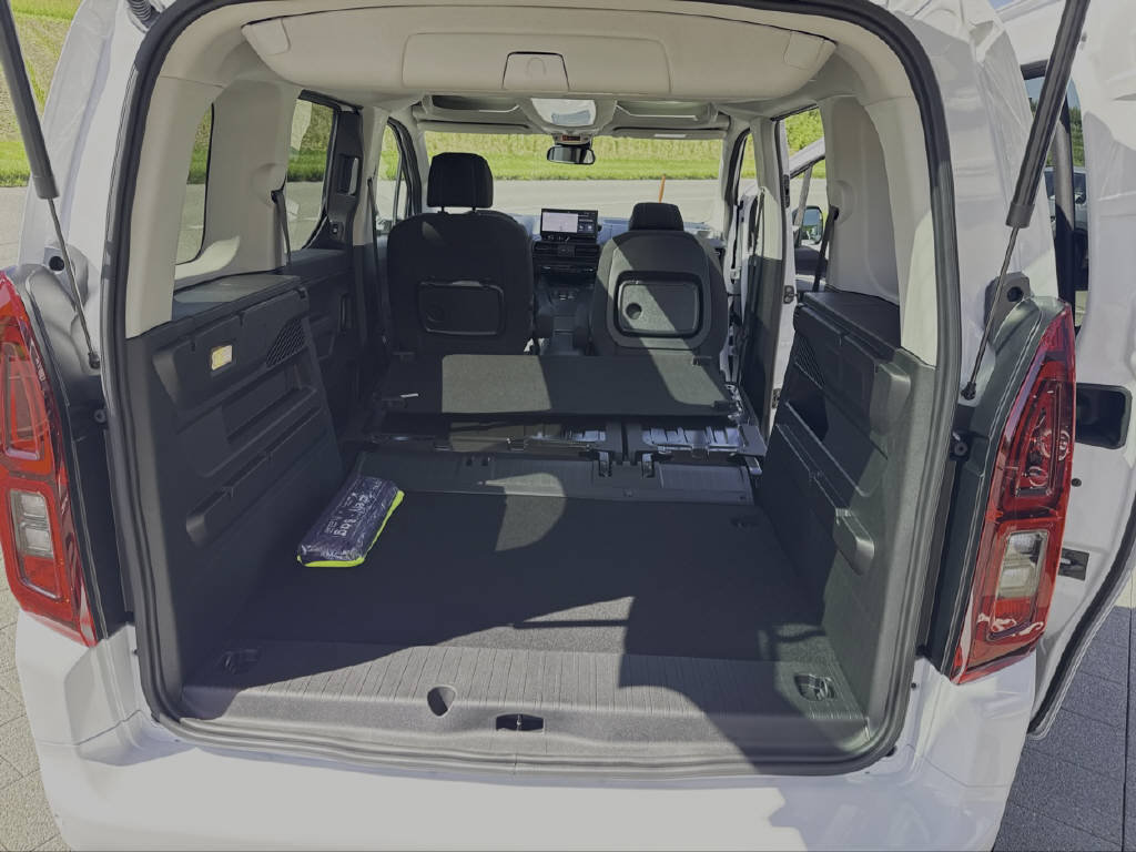 FIAT Qubo L 1.5 TD La Prima, Diesel, New car, Automatic - 4