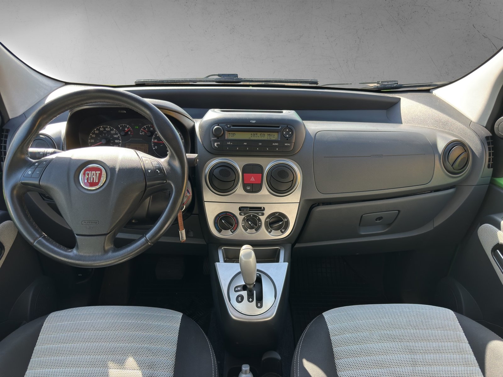 FIAT Qubo 1.3 JTD Dynamic Dualogic, Diesel, Occasion / Utilisé, Automatique - 7