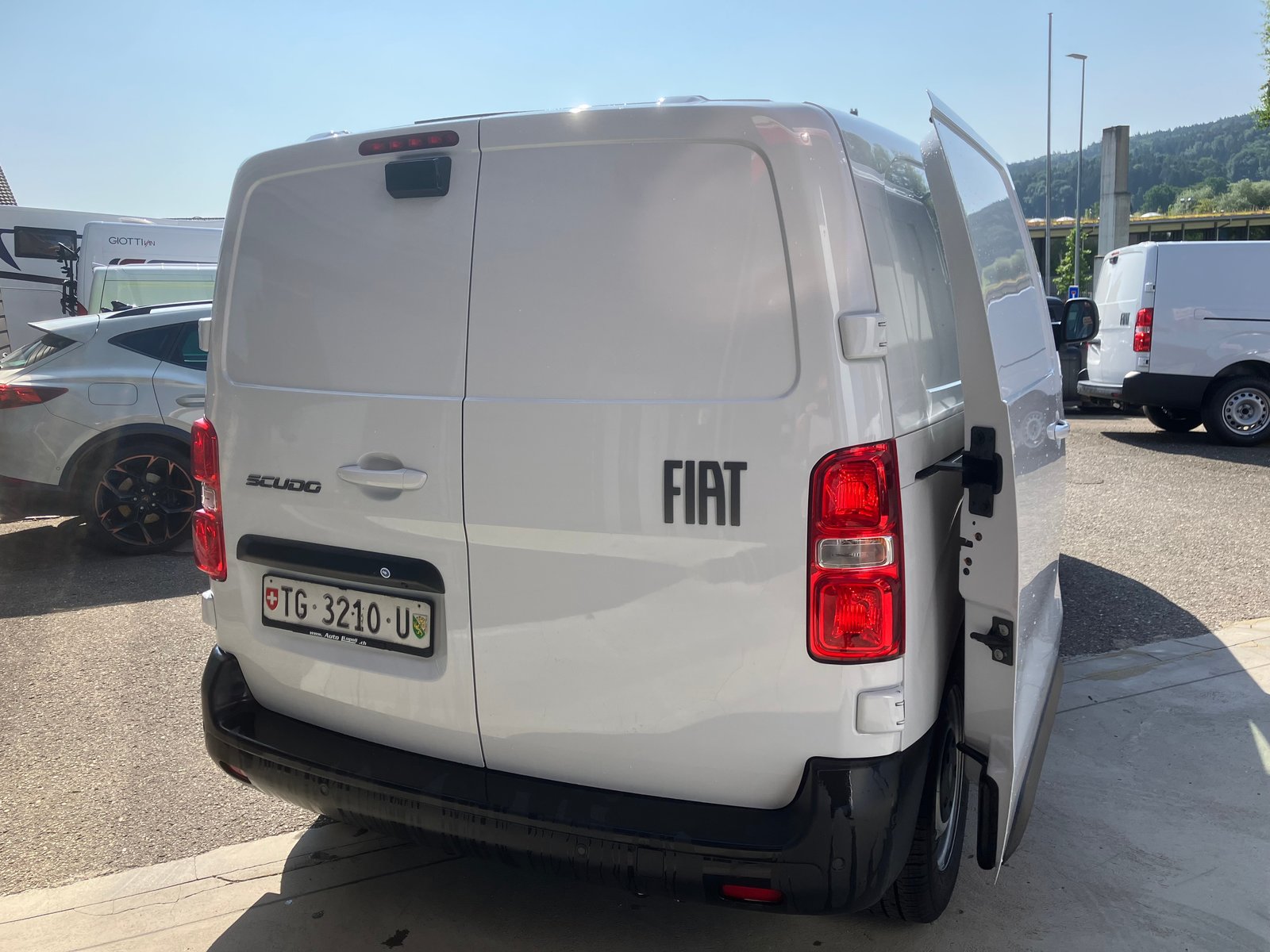 FIAT Scudo 2.0 BlueHDi L2 EAT8, Diesel, Auto nuove, Automatico - 2