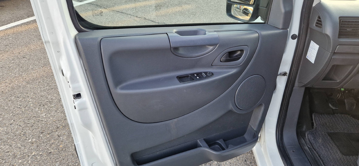 FIAT Scudo Kaw. verglast H1 2.0 MJ 130 Comfort, Diesel, Occasion / Gebraucht, Handschaltung - 3