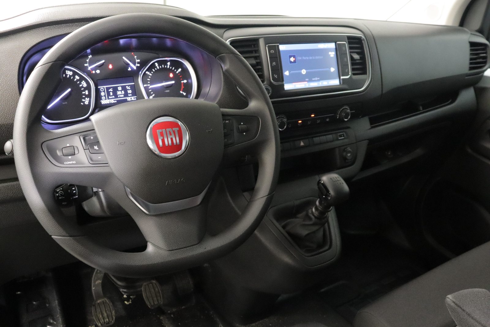 FIAT Scudo Kaw. L2 2.0 BlueHDI 145, Diesel, Occasion / Gebraucht, Handschaltung - 6