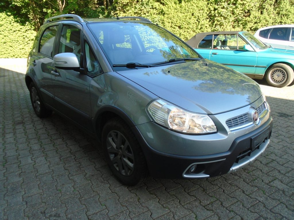 FIAT SEDICI 1.6 16V Emotion, Essence, Occasion / Utilisé, Manuelle - 2