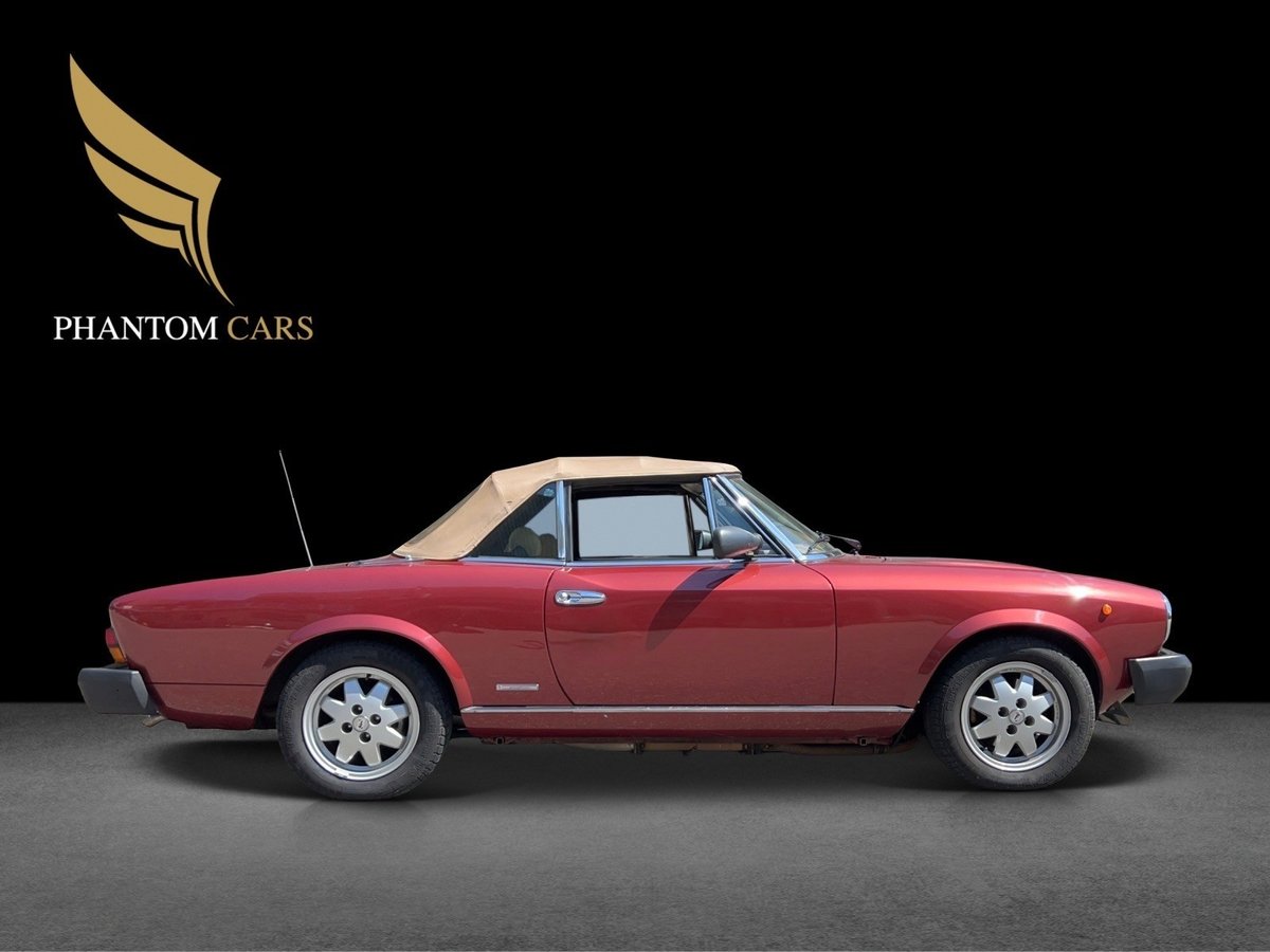 FIAT Spider 124 DS Europa 2.0 i.e., Petrol, Second hand / Used, Manual - 2