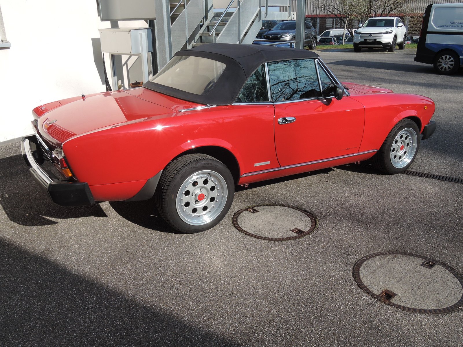 FIAT Spider 124 DS Europa 2.0 i.e., Petrol, Second hand / Used, Manual - 5