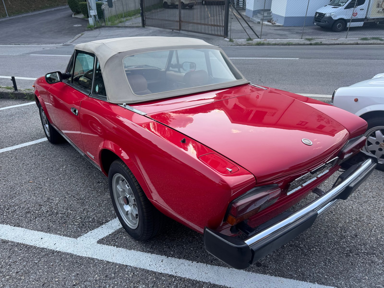 FIAT Spider 124 DS Europa 2.0 i.e., Petrol, Classic, Manual - 6