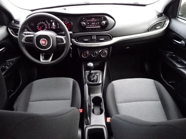 FIAT Tipo SW 1.4 Street, Essence, Occasion / Utilisé, Manuelle - 2