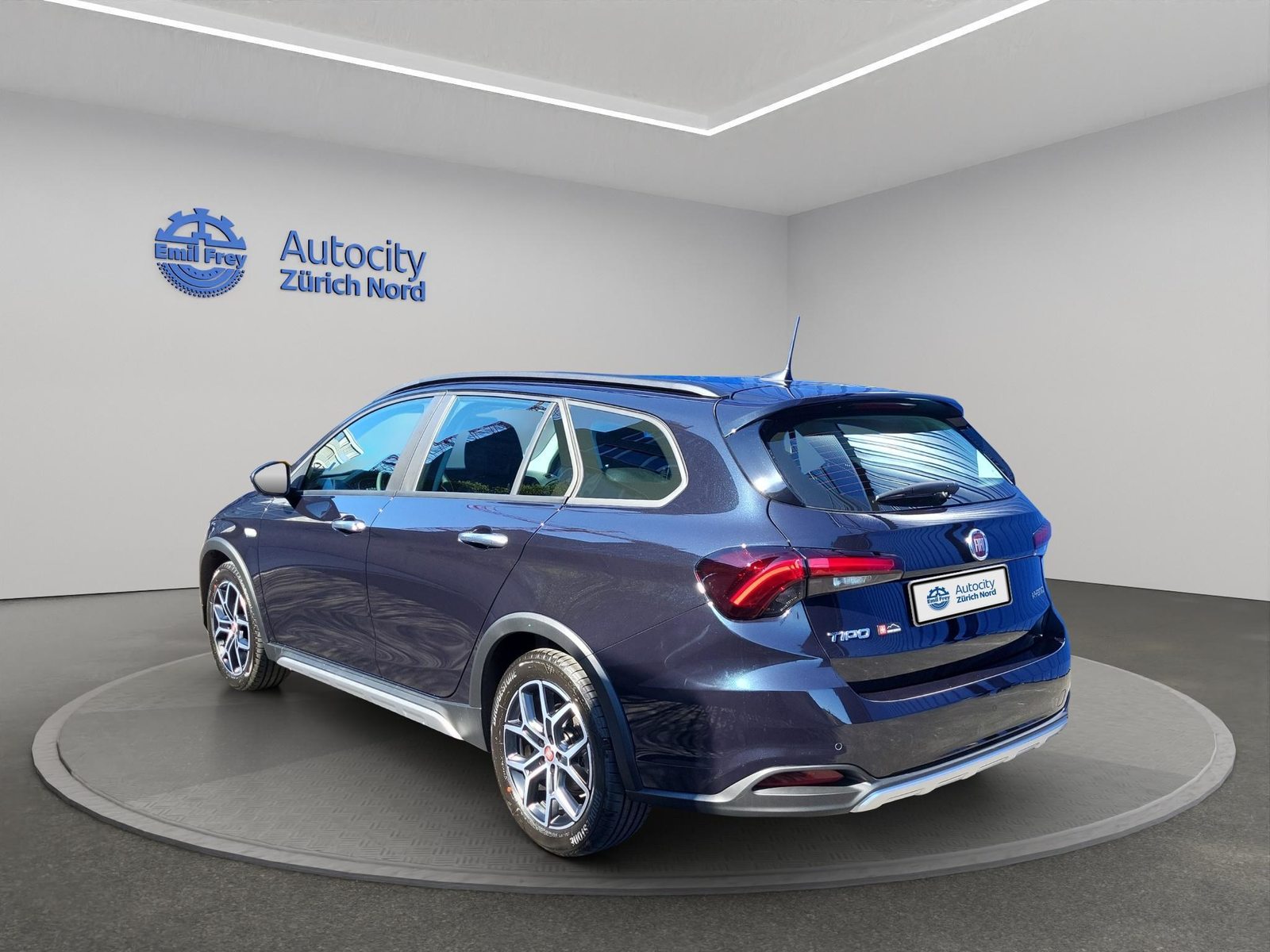 FIAT Tipo SW 1.5 Hybrid Swiss Cross, Mild-Hybrid Petrol/Electric, Second hand / Used, Automatic - 2