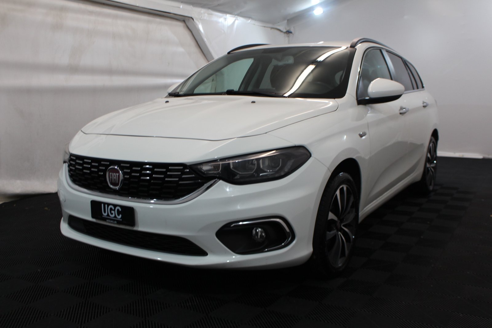 FIAT Tipo SW 1.6 JTD Lounge DCT, Diesel, Occasion / Utilisé, Automatique - 3