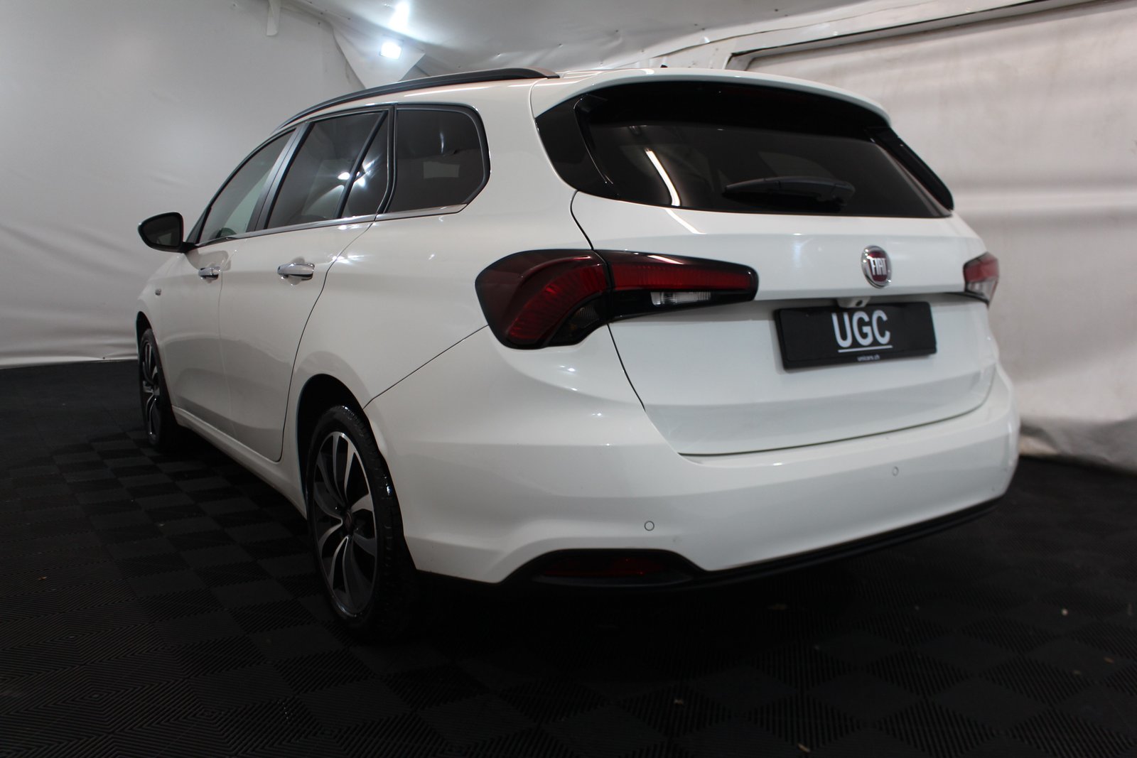 FIAT Tipo SW 1.6 JTD Lounge DCT, Diesel, Occasion / Utilisé, Automatique - 4