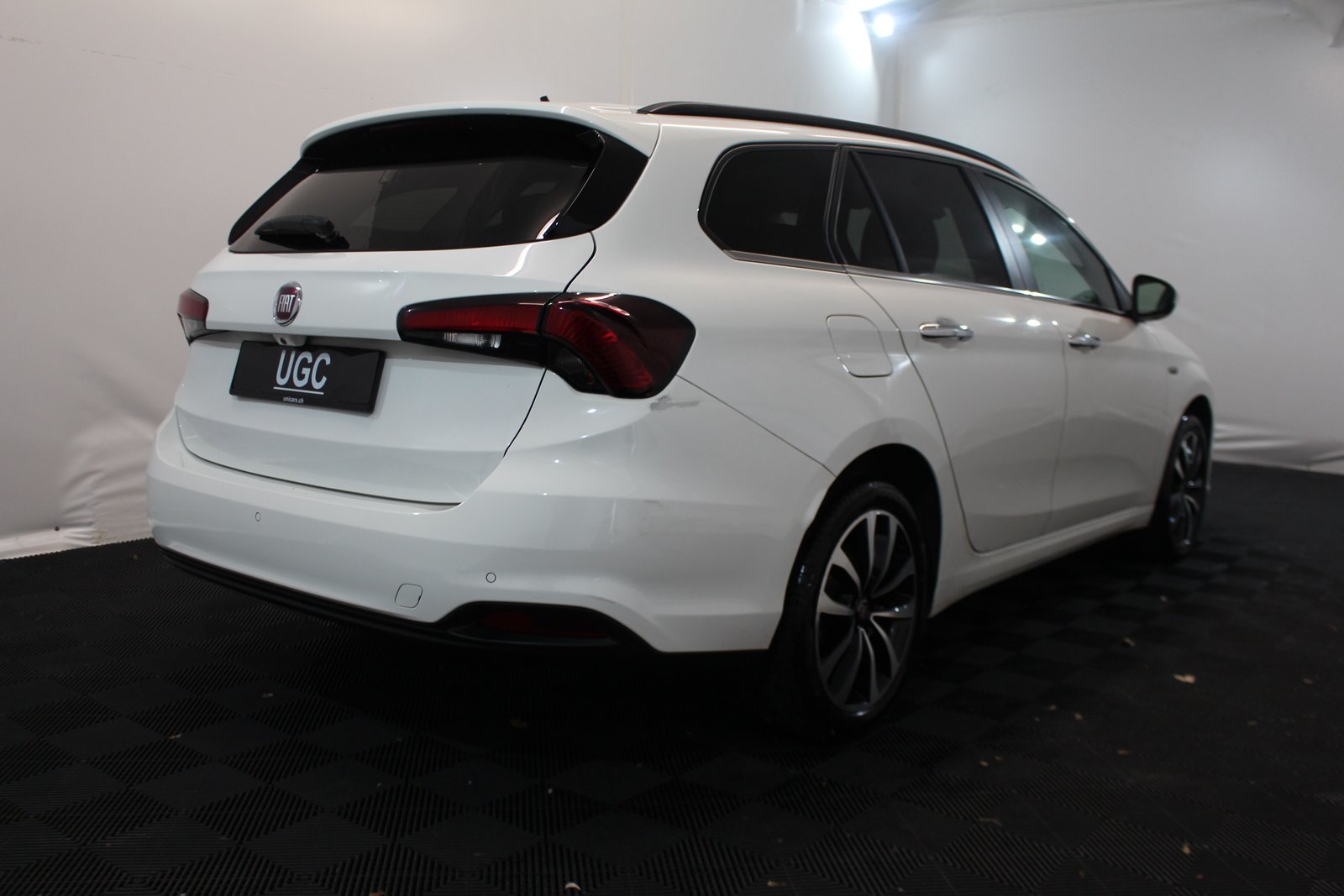 FIAT Tipo SW 1.6 JTD Lounge DCT, Diesel, Occasion / Utilisé, Automatique - 6