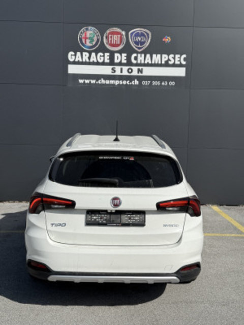 FIAT Tipo SW 1.5 Hyb Cross, Mild-Hybrid Benzin/Elektro, Occasion / Gebraucht, Automatik - 4