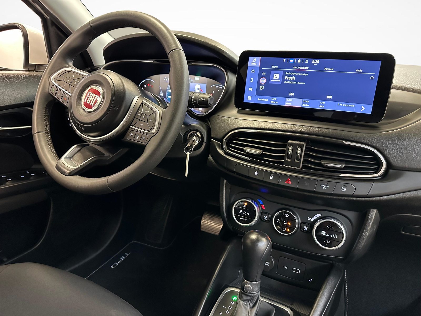 FIAT Tipo SW 1.5 Hybrid Swiss Edition, Mild-Hybrid Petrol/Electric, Second hand / Used, Automatic - 6