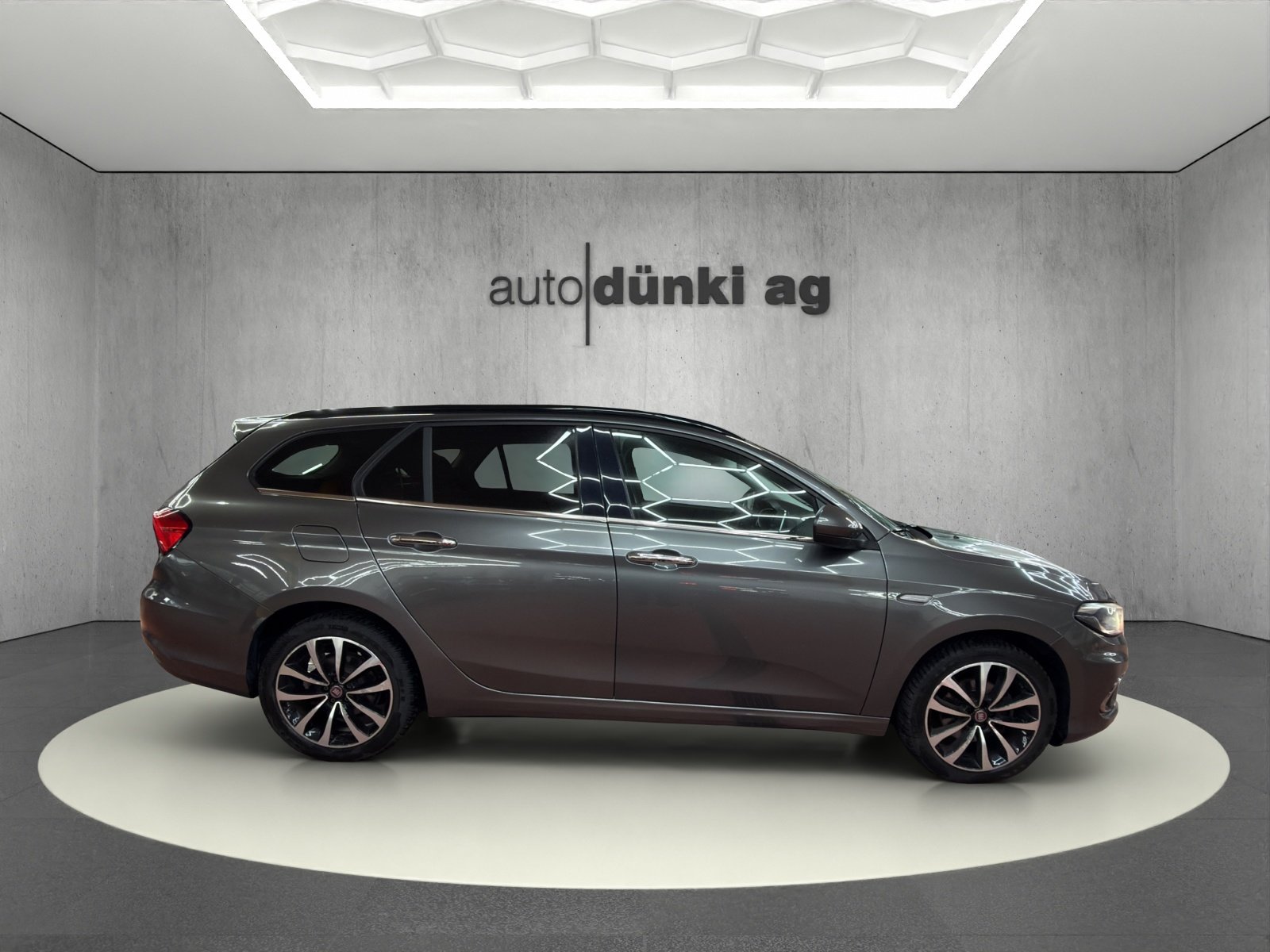 FIAT Tipo 1.4TJet Station Wagon Lounge, Essence, Occasion / Utilisé, Manuelle - 4