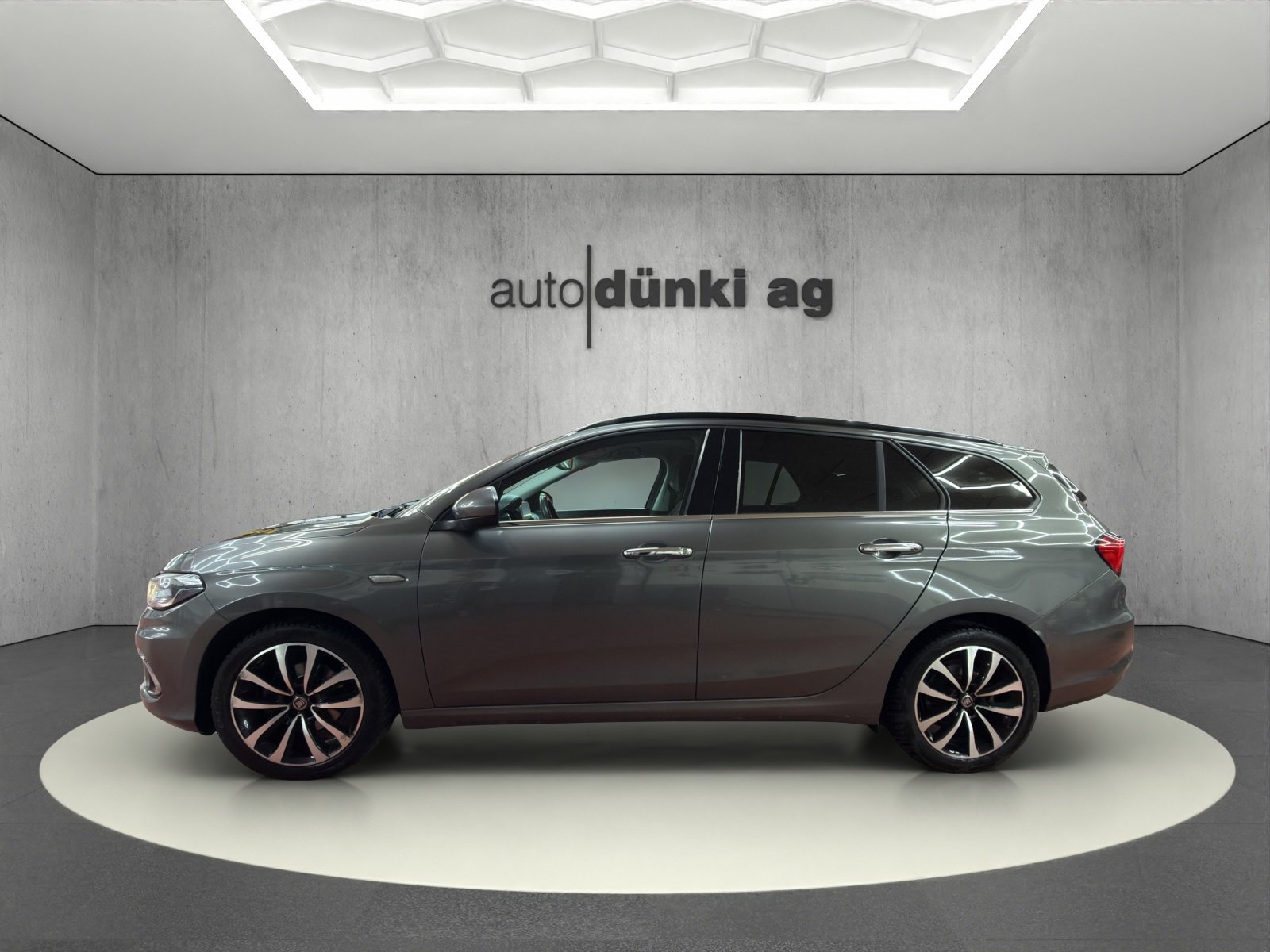 FIAT Tipo 1.4TJet Station Wagon Lounge, Essence, Occasion / Utilisé, Manuelle - 6