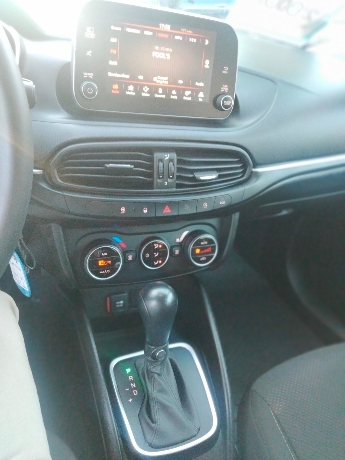 FIAT Tipo 1.6MJ Station Wagon Lounge DCT, Diesel, Occasion / Gebraucht, Automatik - 5