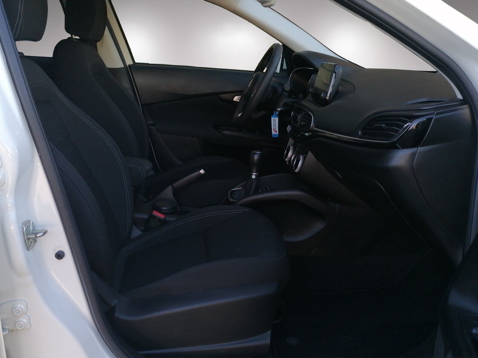 FIAT Tipo SW 1.0 T3 Life, Petrol, Second hand / Used, Manual - 5
