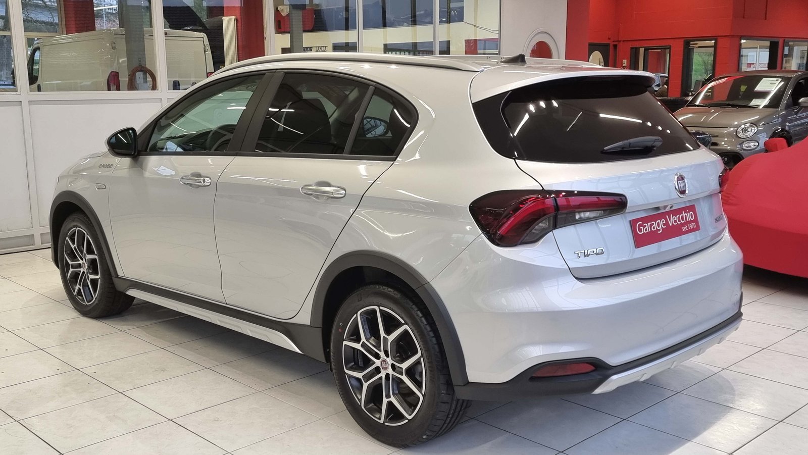 FIAT Tipo 1.5 Hybrid Cross, Mild-Hybrid Benzin/Elektro, Neuwagen, Automatik - 4