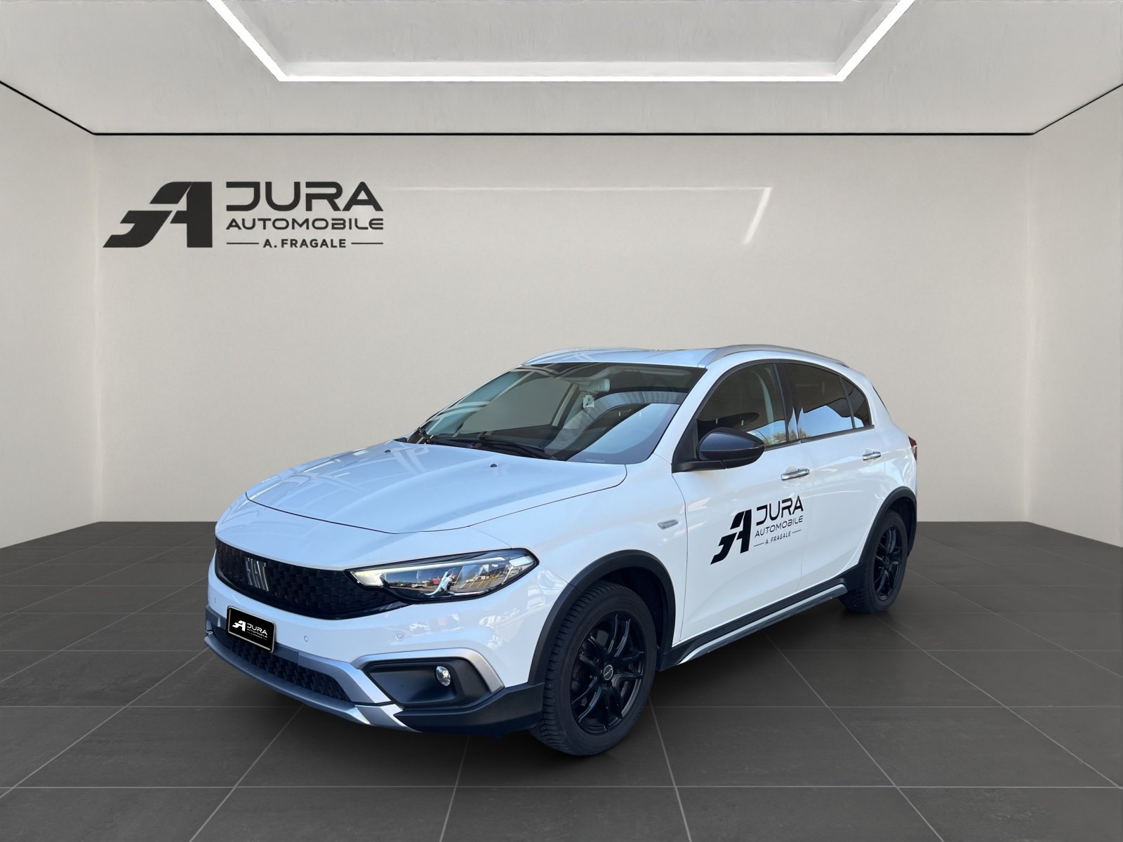 FIAT Tipo 1.6 MultiJet Cross, Diesel, Occasion / Utilisé, Manuelle - 2