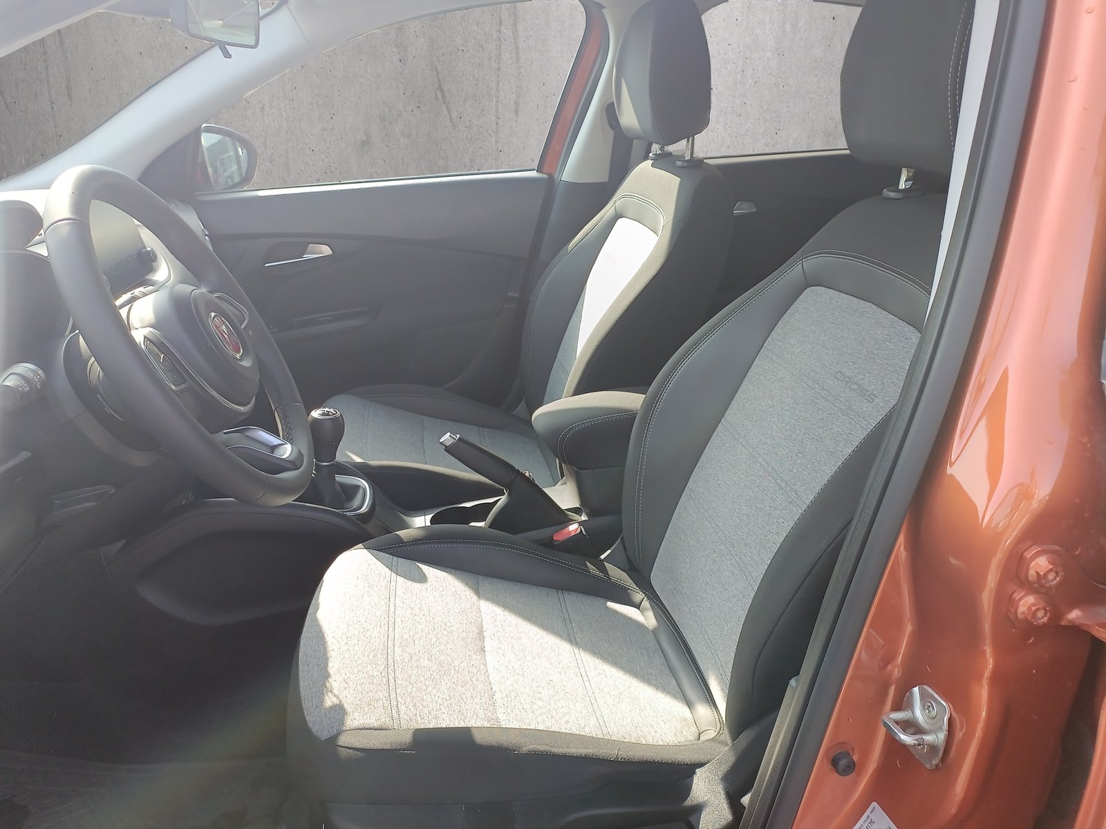 FIAT TIPO 1.0 T3 Cross, Essence, Occasion / Utilisé, Manuelle - 7
