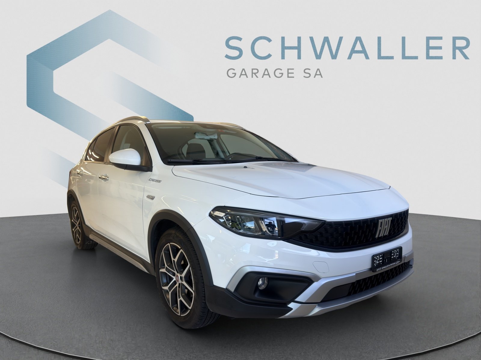 FIAT TIPO 1.5 Hybrid Cross