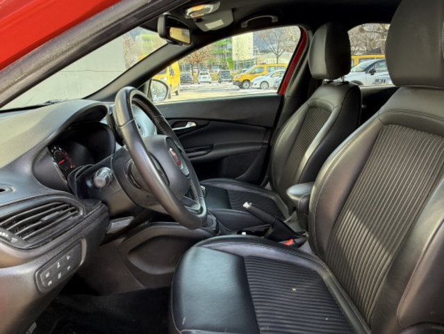 FIAT Tipo 1.4TJet S-Design, Essence, Occasion / Utilisé, Manuelle - 6