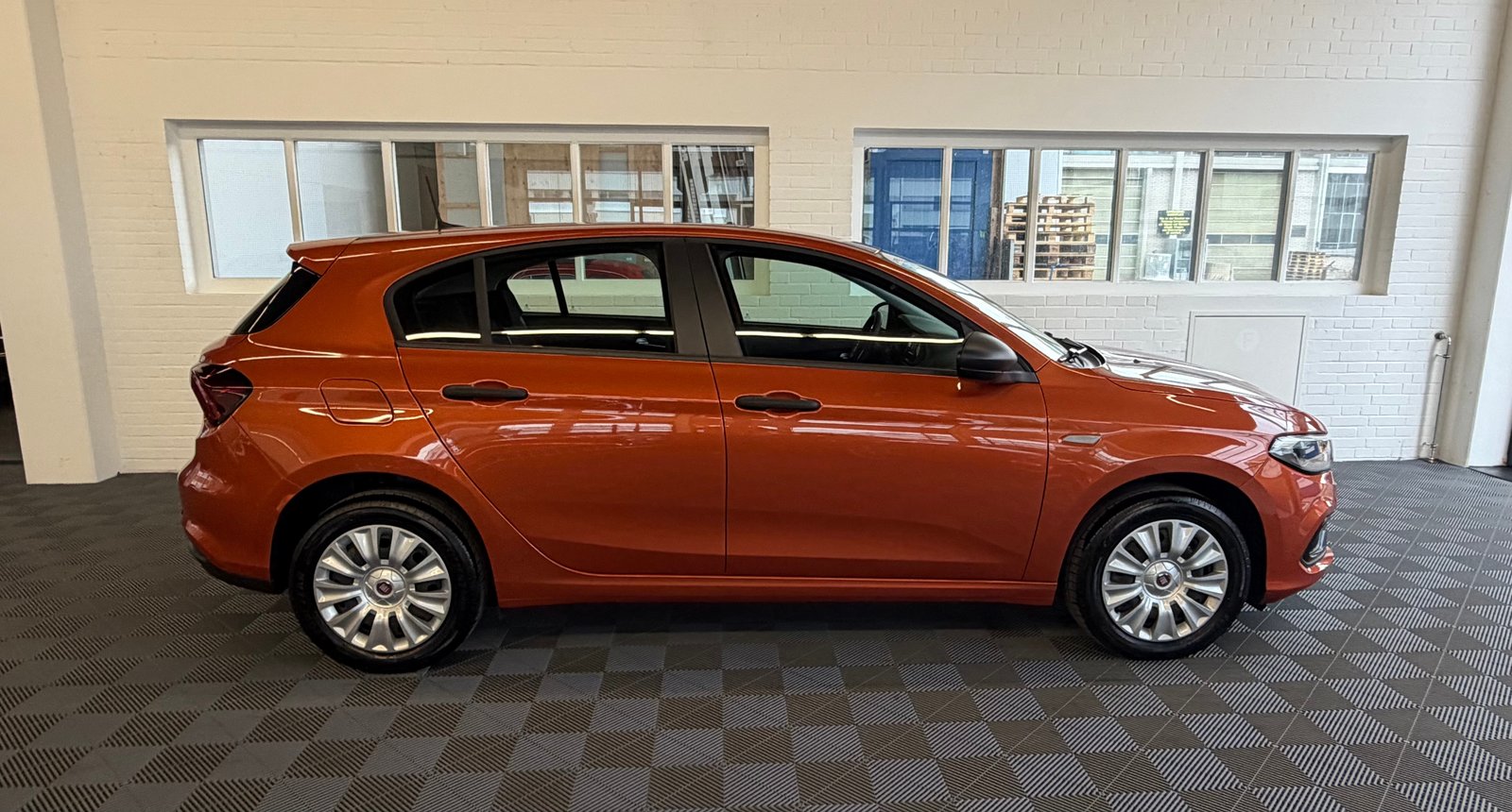 FIAT Tipo Hybrid 1.5 130 PS Cult * AUTOMAT * PDC HINTEN*, Benzina, Occasioni / Usate, Automatico - 2
