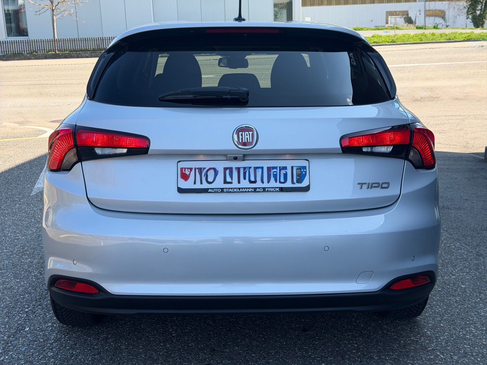 FIAT Tipo 1.4 T-Jet Lounge, Benzin, Occasion / Gebraucht, Handschaltung - 4