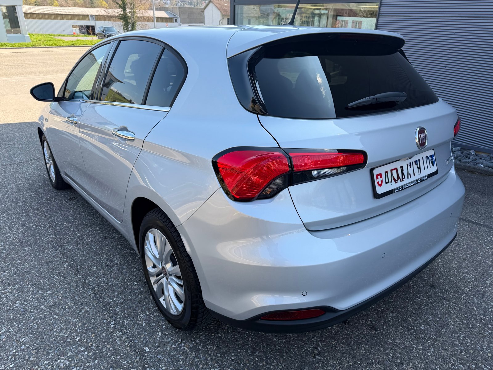 FIAT Tipo 1.4 T-Jet Lounge, Benzin, Occasion / Gebraucht, Handschaltung - 7
