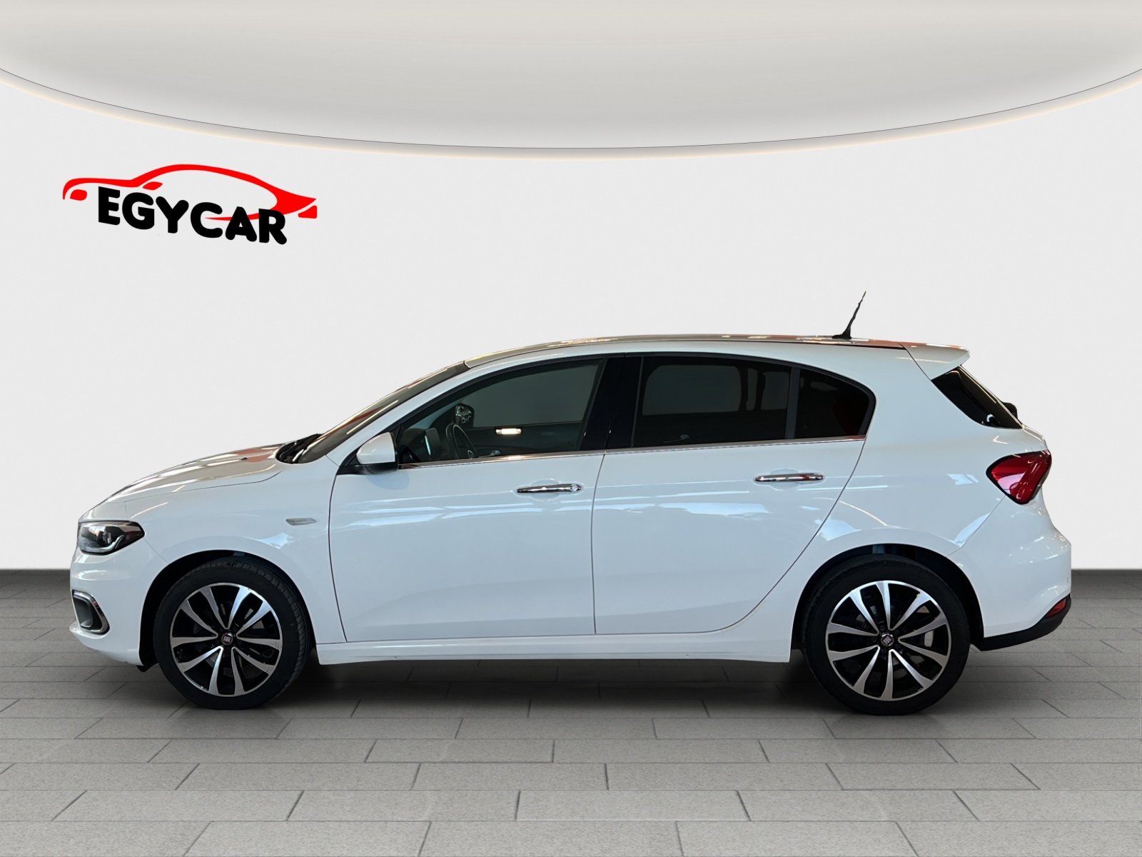 FIAT Tipo 1.6MJ Lounge, Diesel, Second hand / Used, Manual - 6
