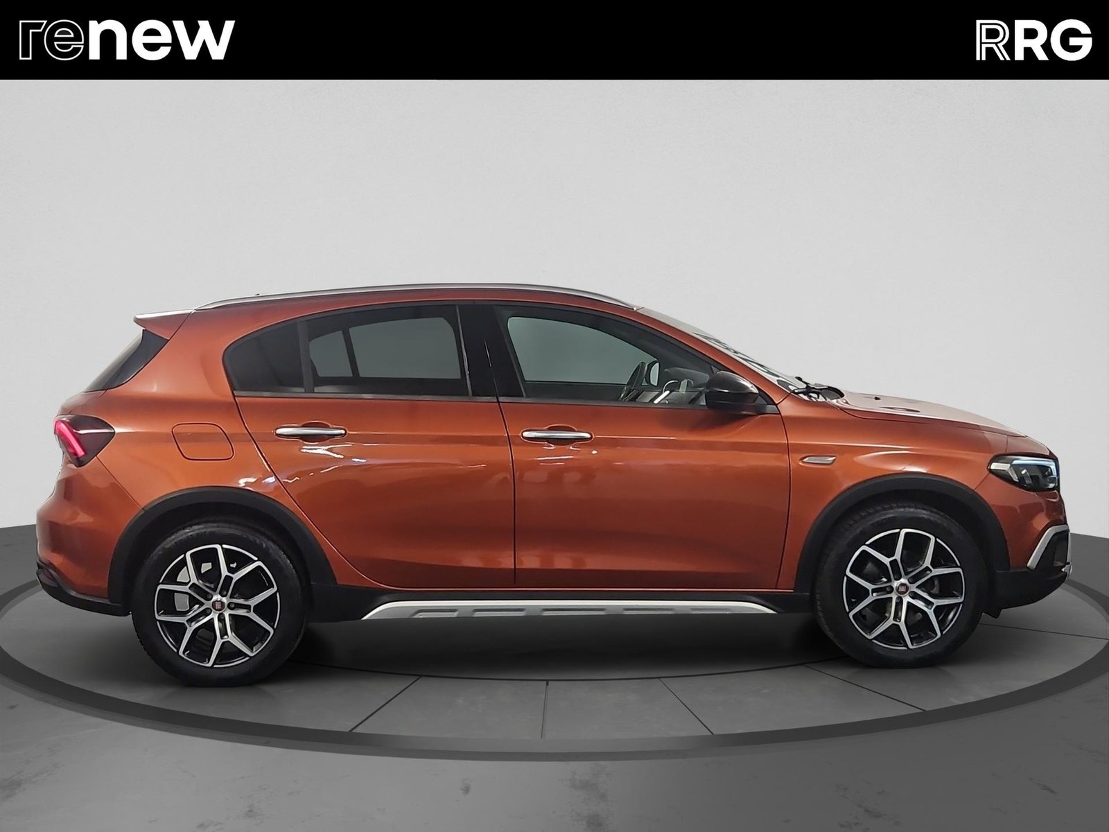 FIAT Tipo 1.0 T3 Cross, Essence, Occasion / Utilisé, Manuelle - 2