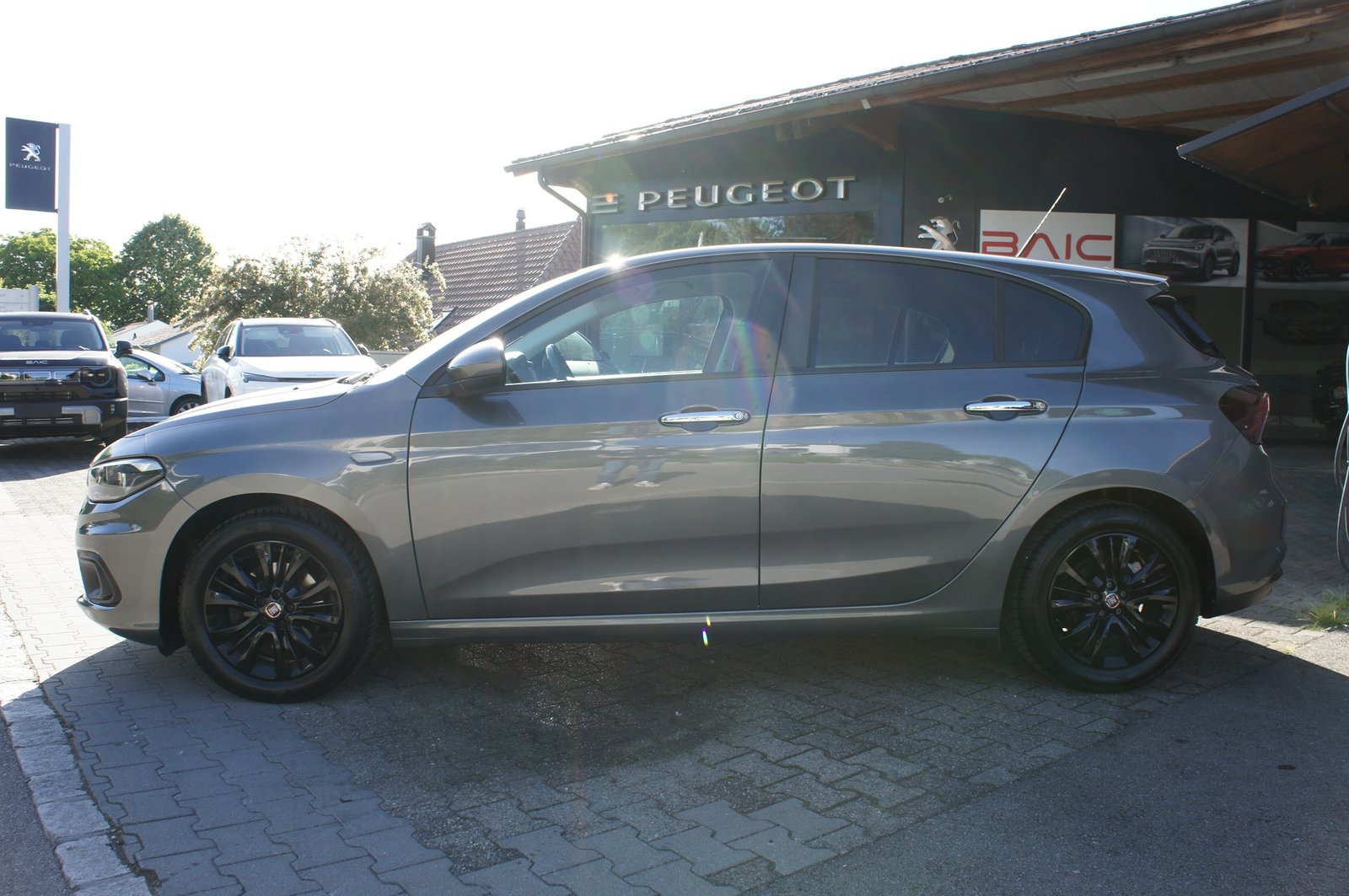 FIAT Tipo 1.4T Street, Petrol, Second hand / Used, Manual - 2