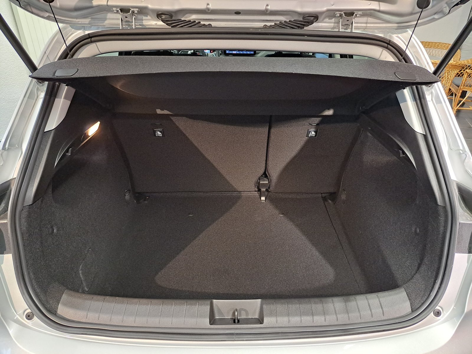 FIAT Tipo Hybrid 1.5 Cross, Petrol, Ex-demonstrator, Automatic - 6