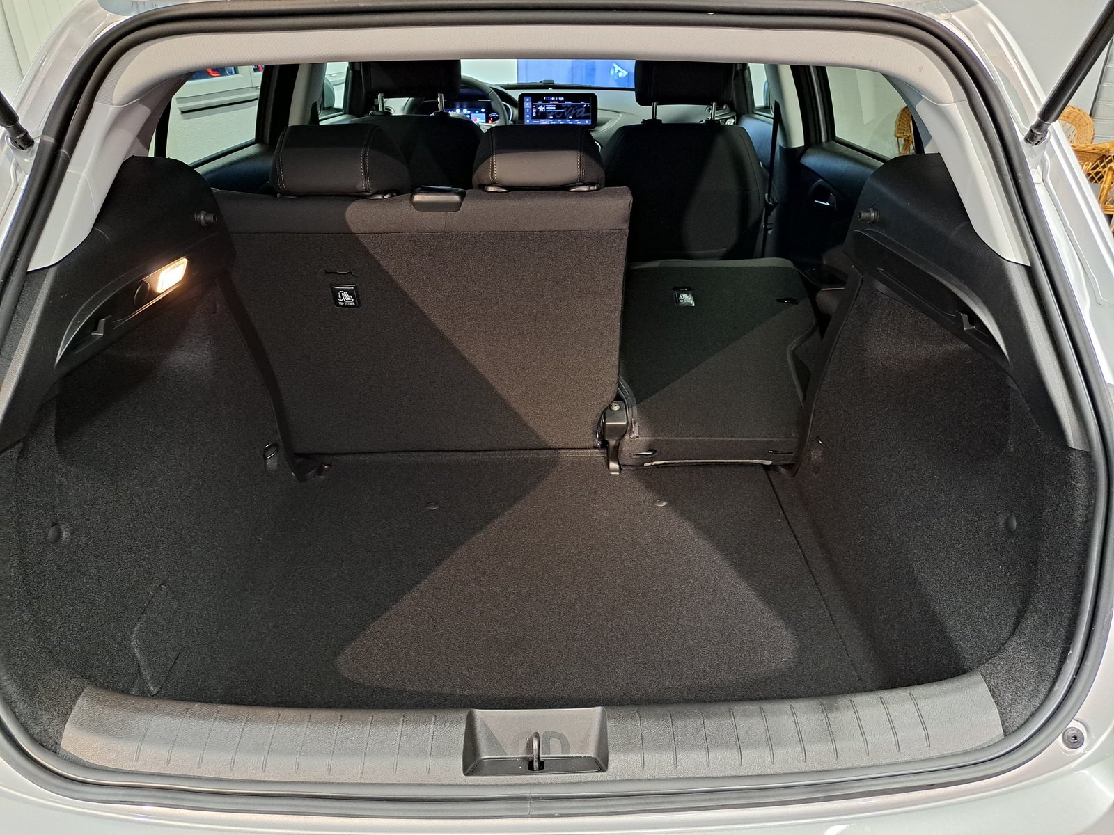 FIAT Tipo Hybrid 1.5 Cross, Petrol, Ex-demonstrator, Automatic - 7