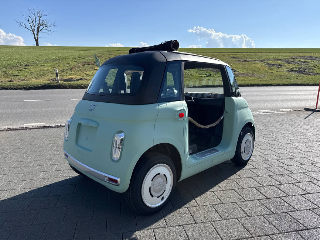 FIAT Topolino Dolcevita, Électrique, Voiture nouvelle, Automatique - 3