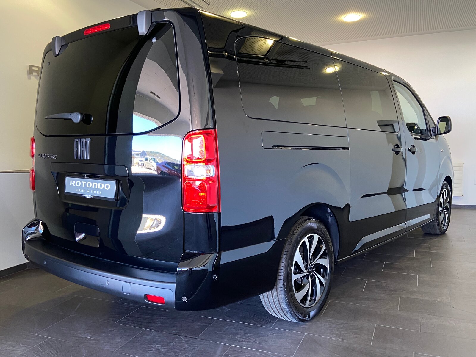 FIAT Ulysse 2.2 JTD Business L3 XL 9 Plätze, Diesel, New car, Automatic - 2