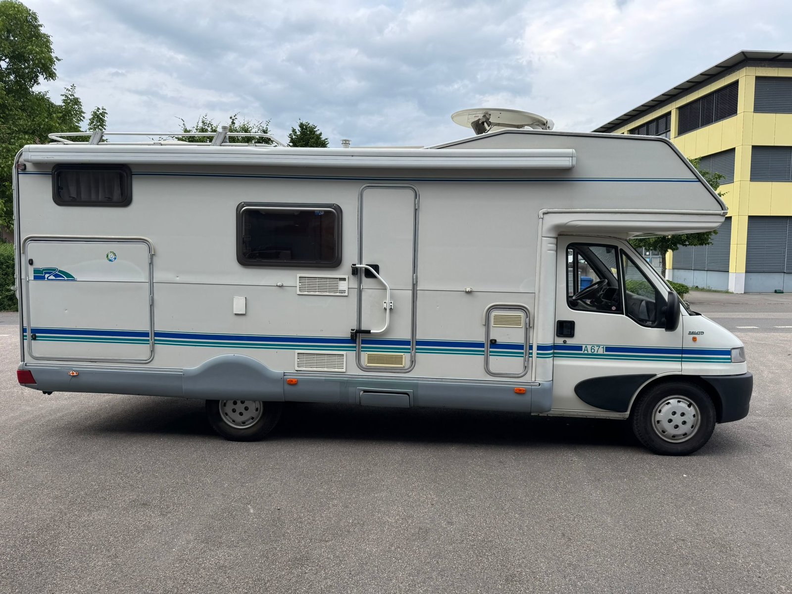 FIAT Wohnmobil Alkowen, Diesel, Occasion / Gebraucht, Handschaltung - 6