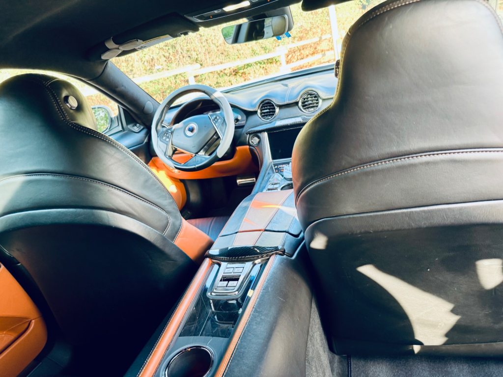 FISKER KARMA REVERO, Hybride Rechargeable Essence/Électricité, Occasion / Utilisé, Automatique - 3