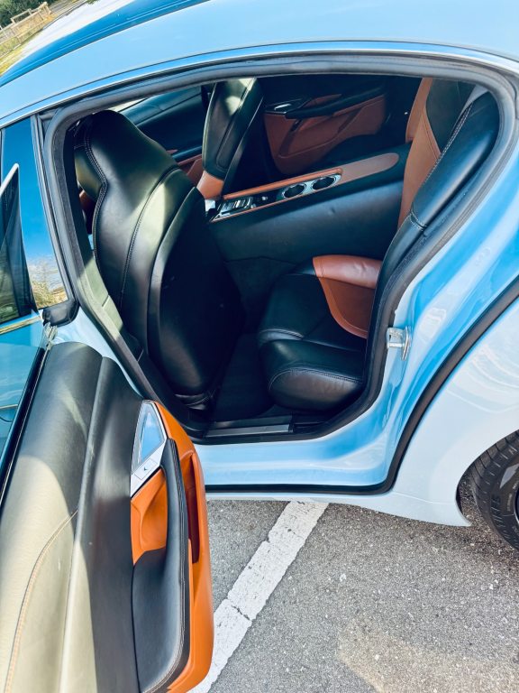 FISKER KARMA REVERO, Hybride Rechargeable Essence/Électricité, Occasion / Utilisé, Automatique - 6