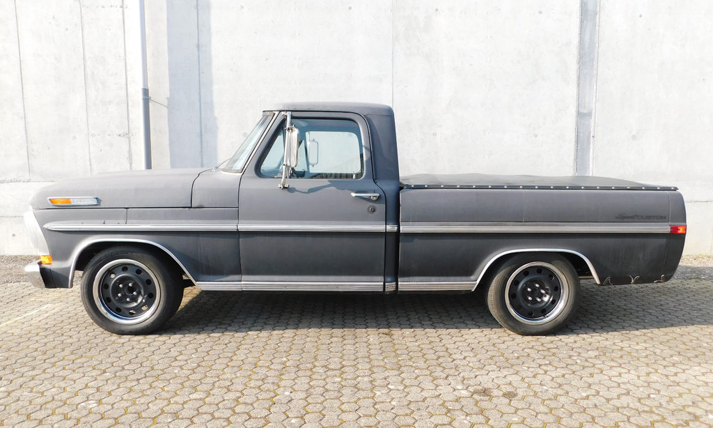 FORD F100, Benzin, Occasion / Gebraucht, Automatik - 2