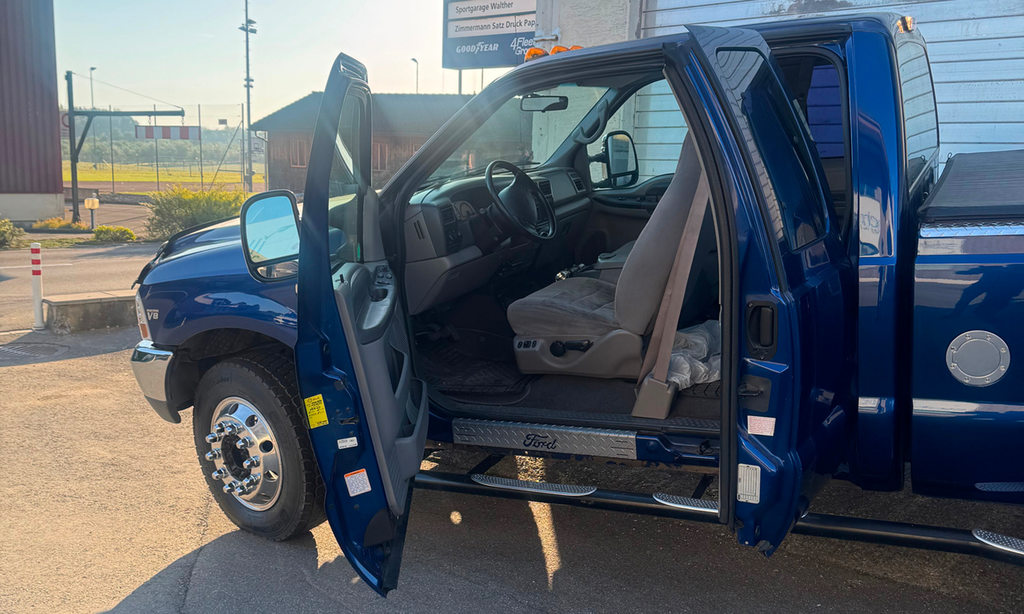 FORD F350 4x4 Super Cab 7,3l, Benzin, Occasion / Gebraucht, Automat - 7