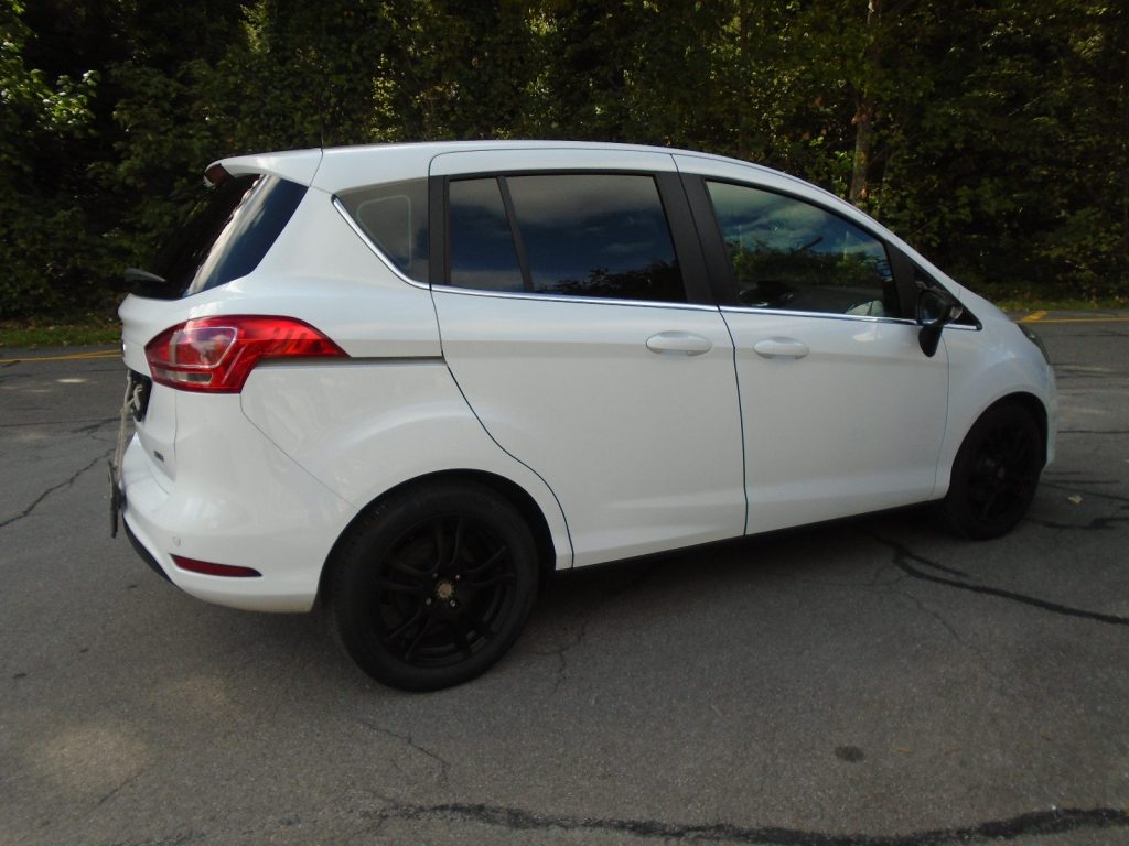 FORD 1.0i EcoB 120 Titanium S/S, Benzin, Occasion / Gebraucht, Handschaltung - 3