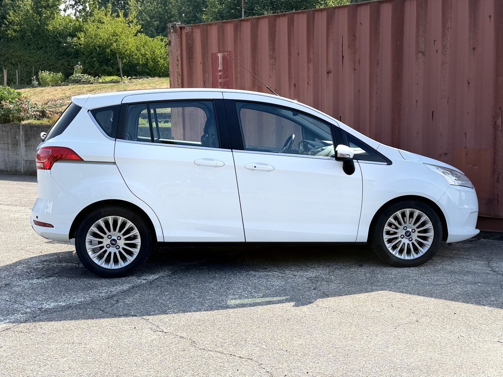 FORD B-Max 1.6i Ti-VCT Titanium FPS, Essence, Occasion / Utilisé, Automatique - 3