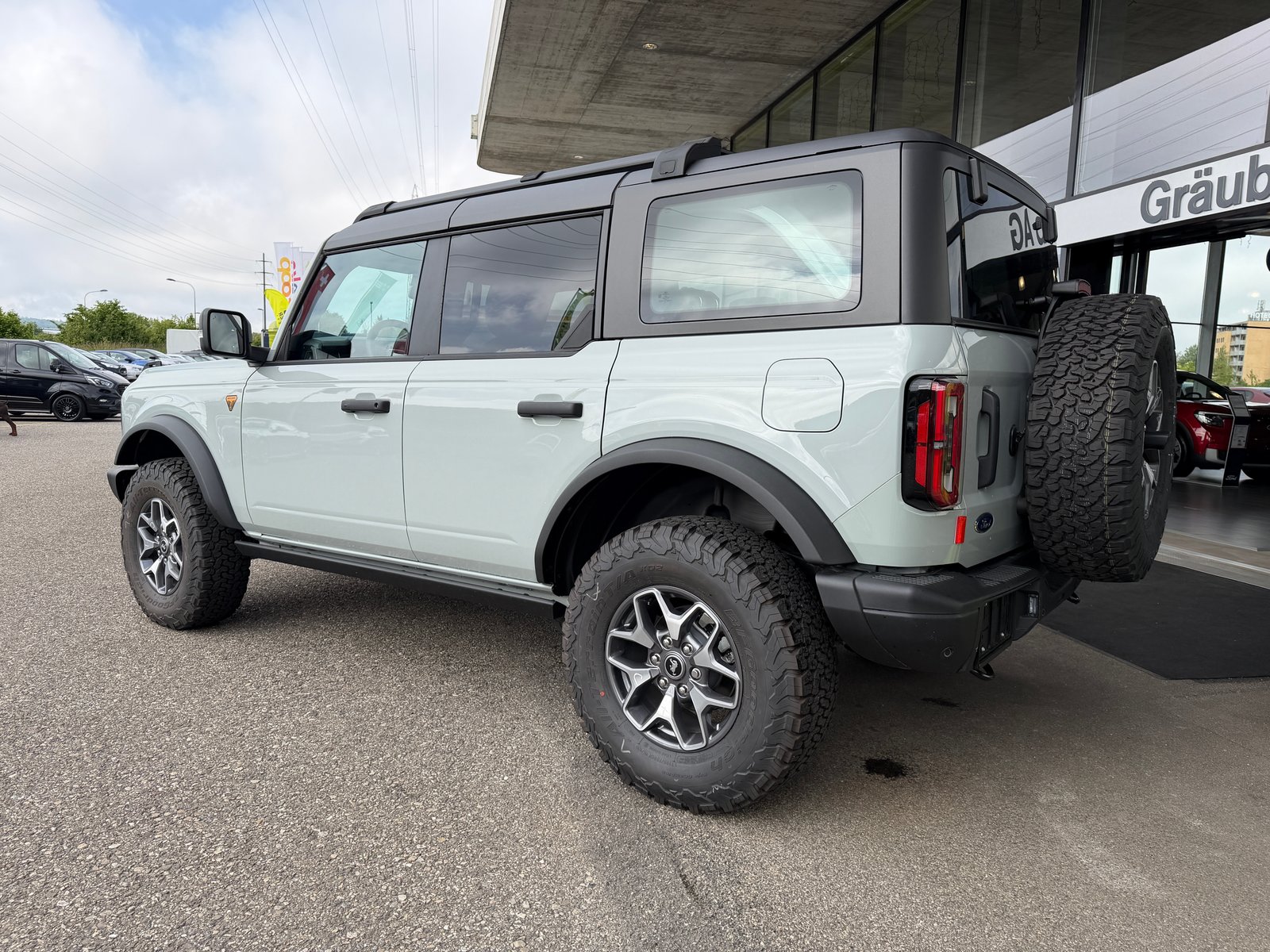 FORD Bronco 2.7 EcoB Badlands e-4WD, Benzin, Neuwagen, Automatik - 5