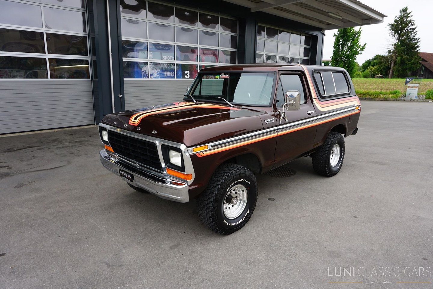 FORD Bronco