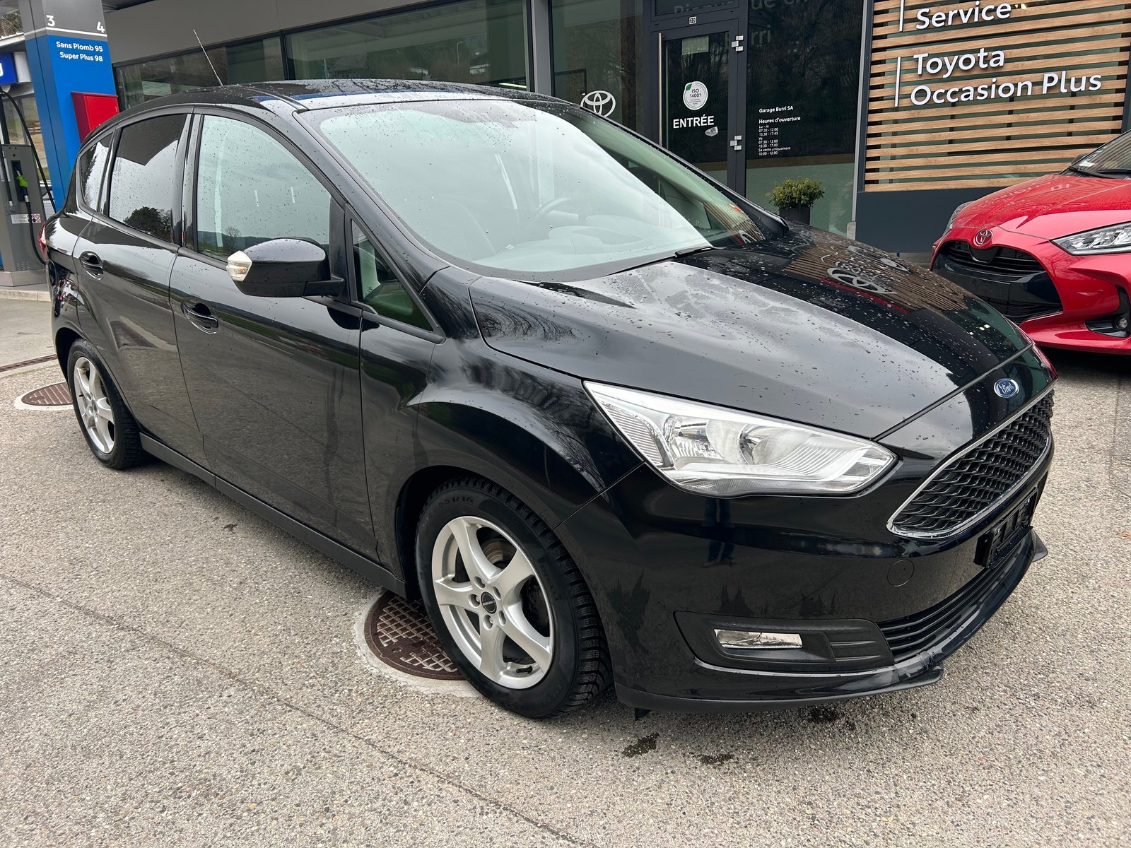 FORD C-Max 1.0 SCTi Titanium, Petrol, Second hand / Used, Manual - 2