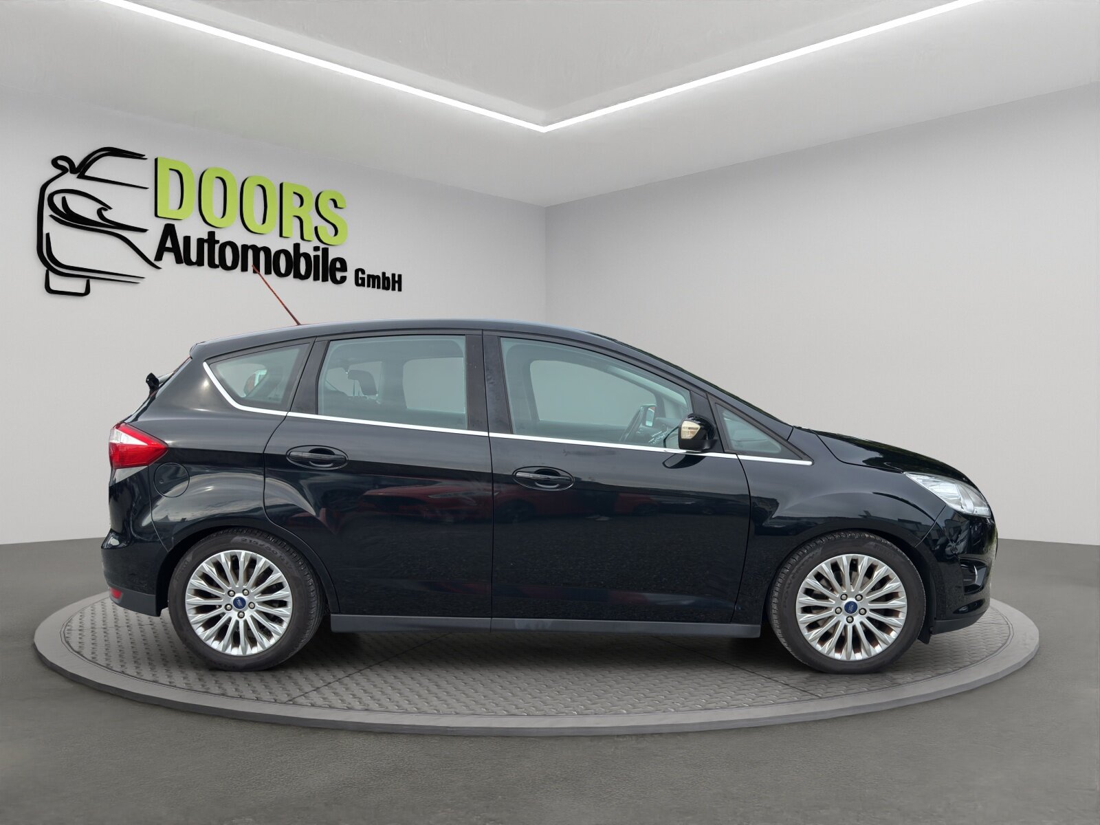 FORD C-Max 1.6 SCTi Titanium, Petrol, Second hand / Used, Manual - 7
