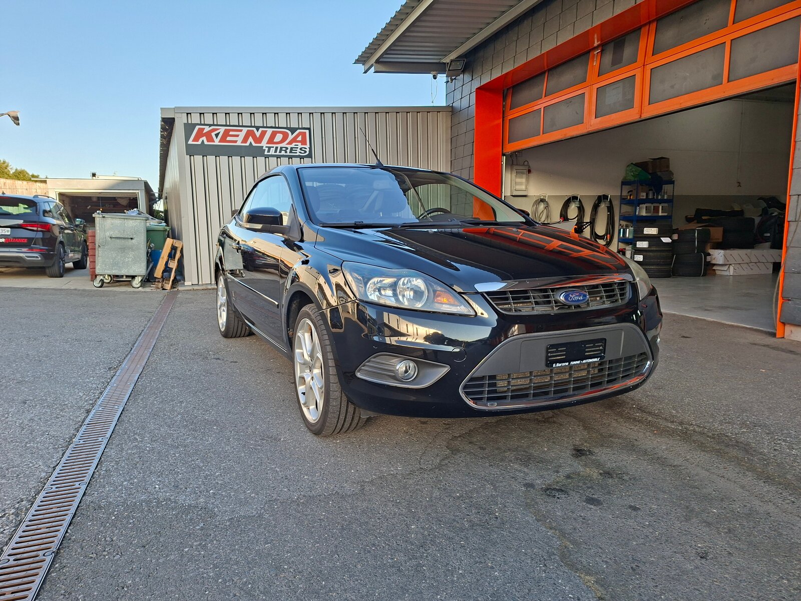 FORD Cabrio, Benzin, Occasion / Gebraucht, Handschaltung - 2