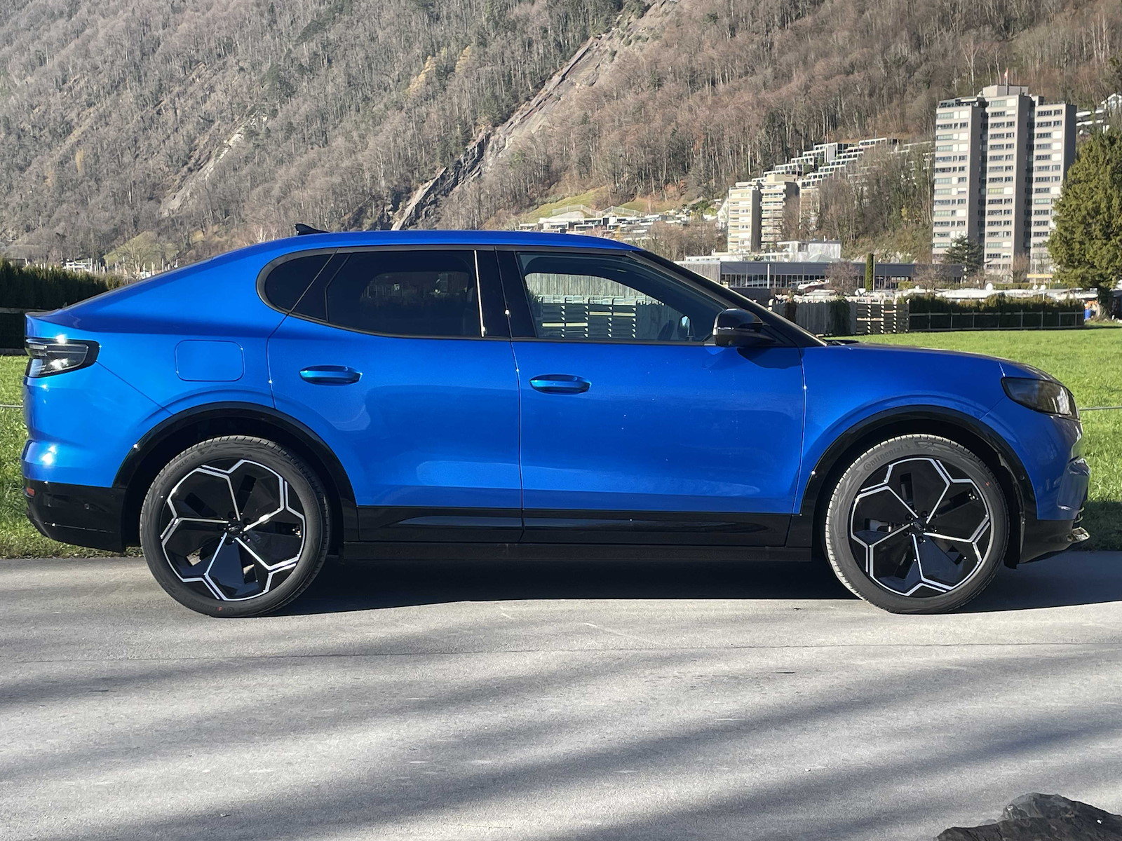 FORD Capri Extended Range Premium, Elektro, Neuwagen, Automatik - 7