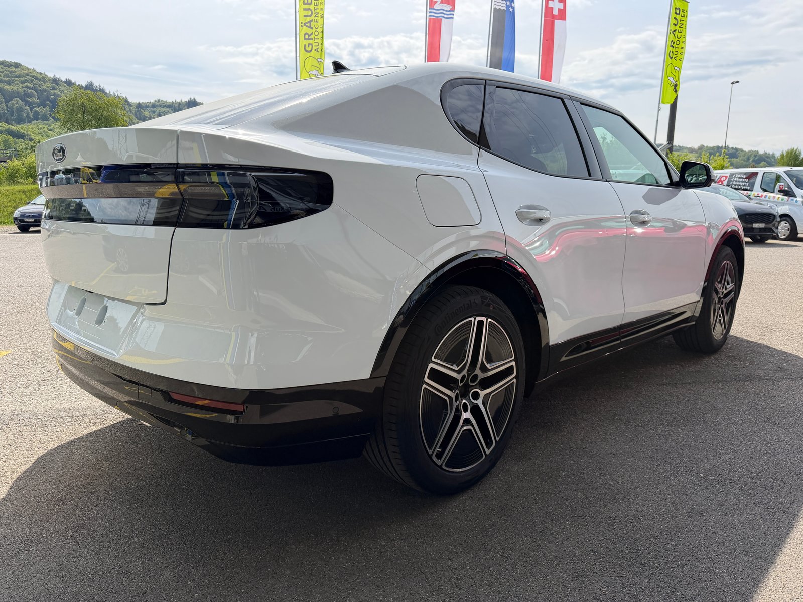 FORD Capri Elektro 79kWh Extended Range Premium RWD, Elektro, Neuwagen, Automatik - 3